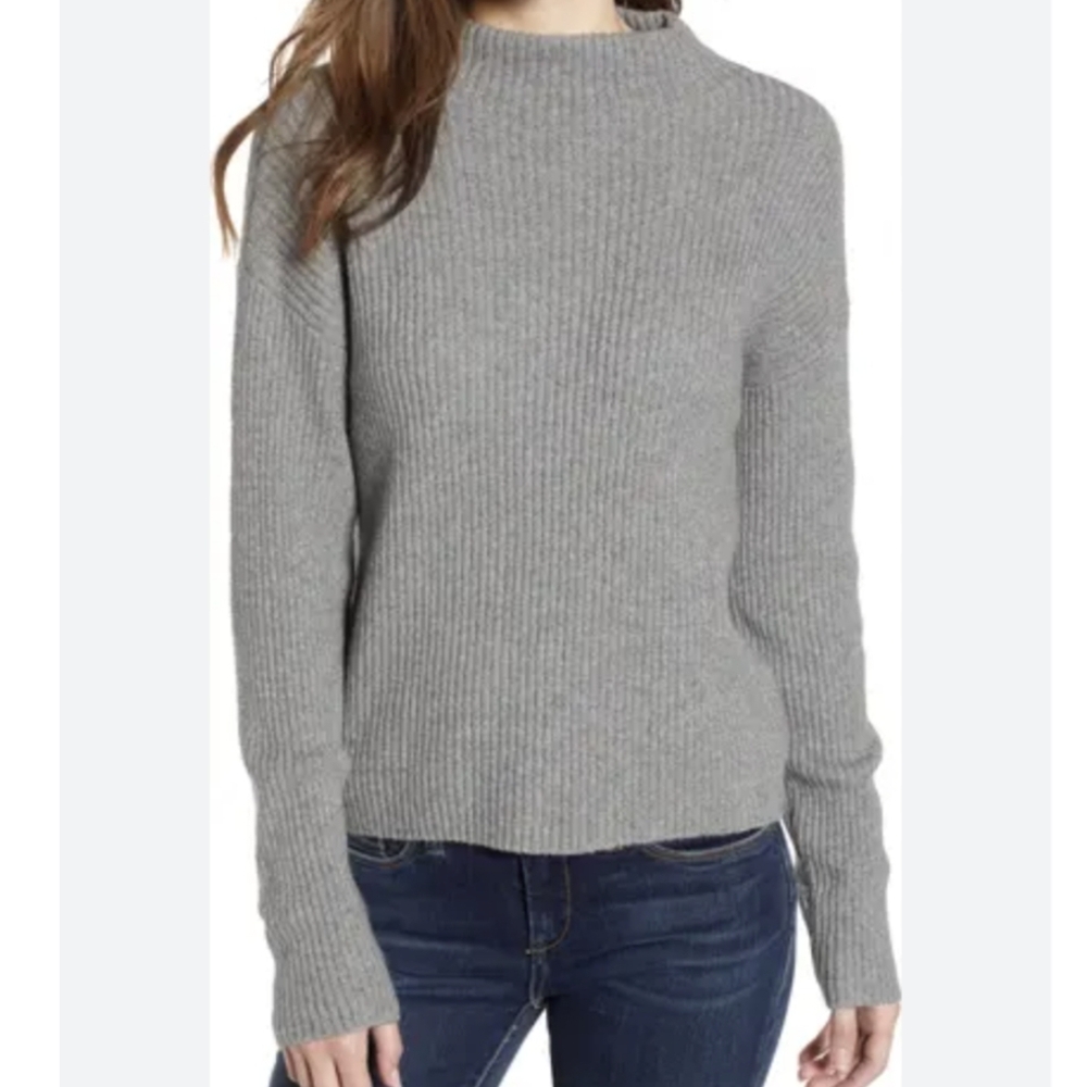 BP Gray Ribbed Funnelneck Sweater Sz S